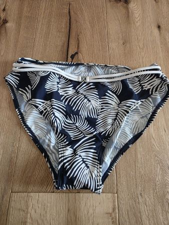 Badehose New Look, Gr. 42, dunkelblau/weiss, neu