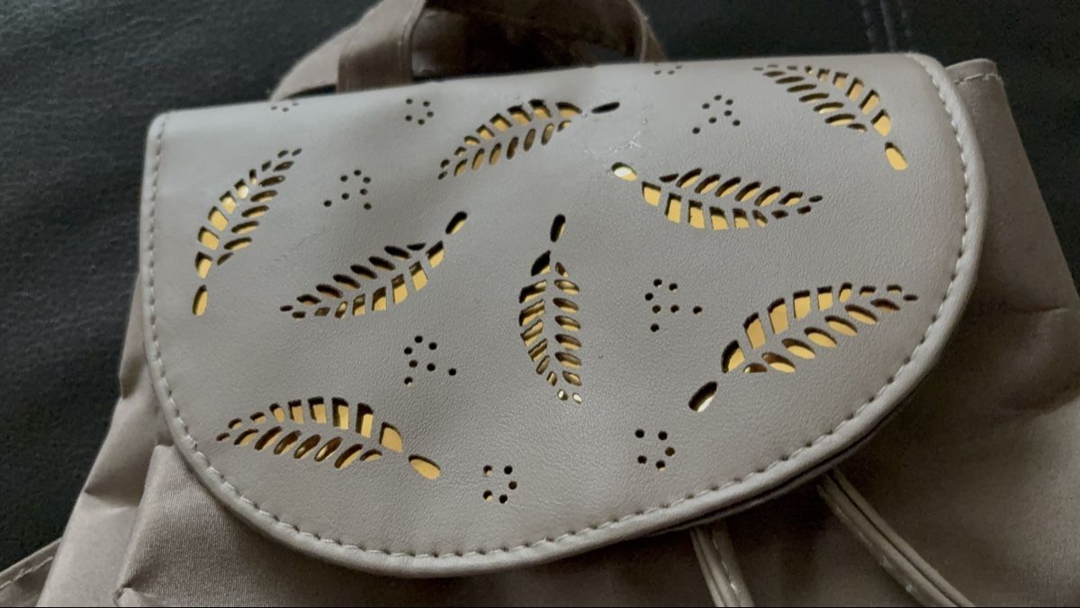 Zaini: Eleganter Rucksack / Tasche, Damen  – Usato da Beromünster venduto da msklef 1