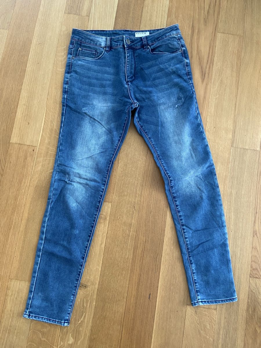 Jeans: Review Jeans – Gebraucht aus Ebikon von van_qg5n