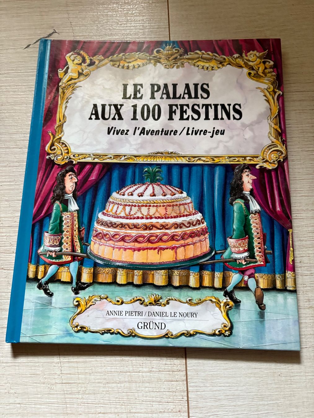 Libri: Livre le palais aux cent festins – Usato da Grône venduto da natatou