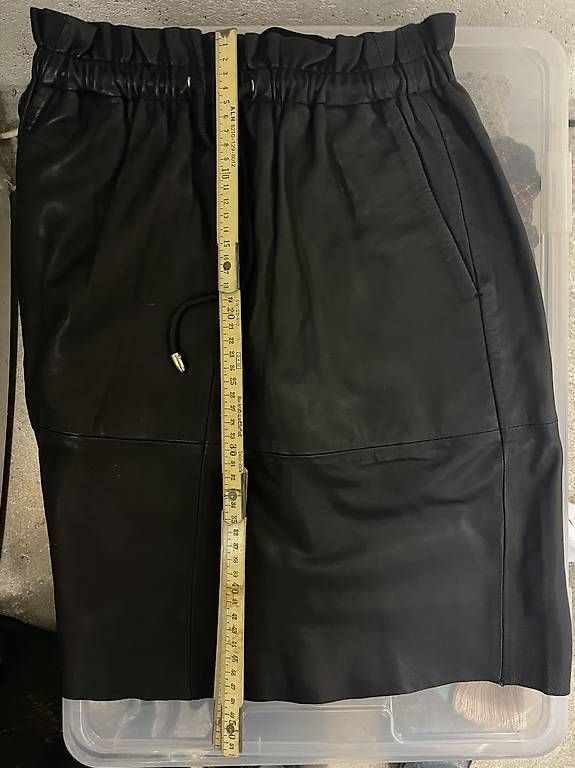 Gonne: Jupe Mos Mosh en cuir taille M – Usato da Genève venduto da dia_tj6j 4
