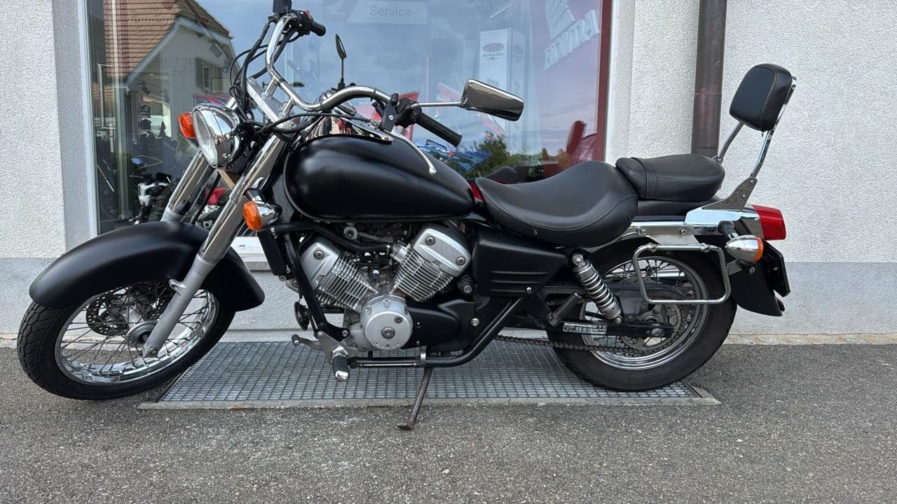 Honda Chopper: Honda VT125C Shadow – Usato da Bättwil venduto da paul74 2