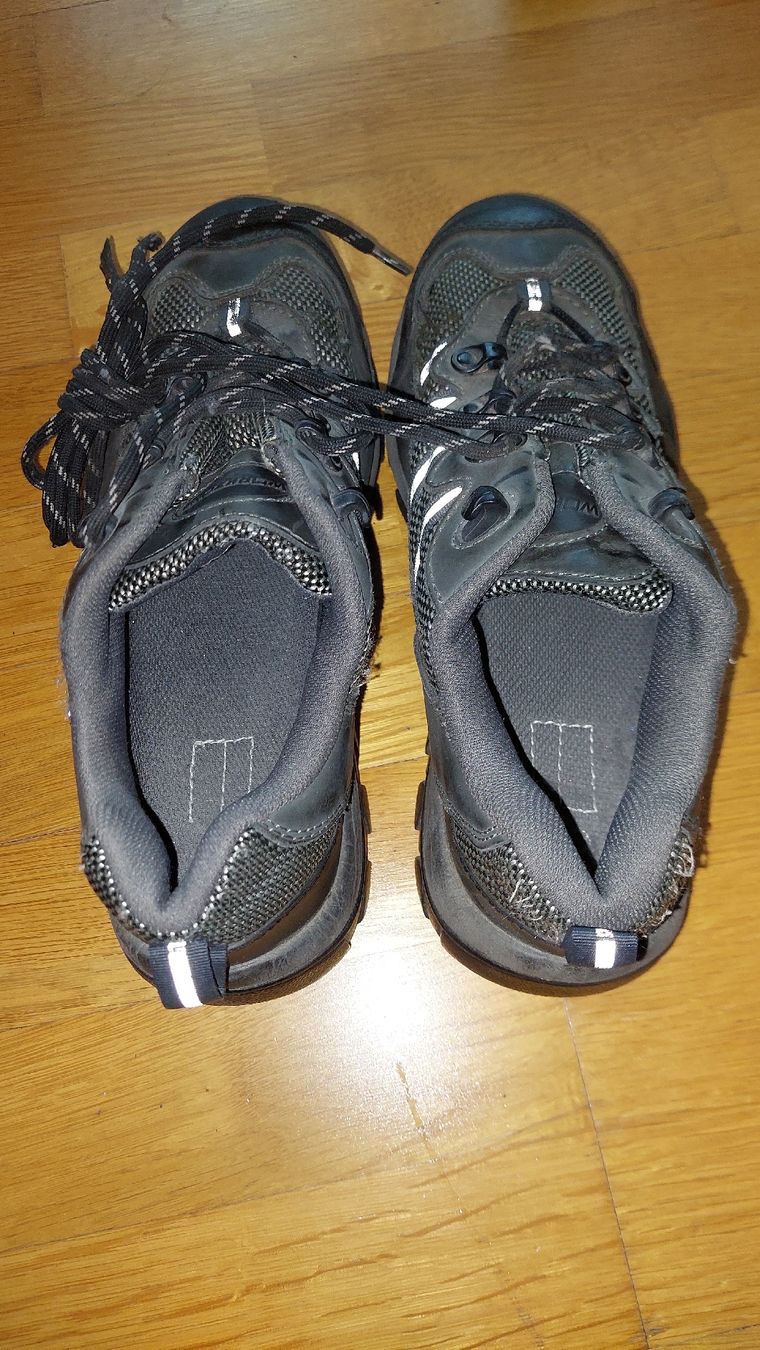 Scarpe da uomo: Workzone Arbeitschuhe mit Stahlkappen – Usato da Zürich venduto da makimakimak 1
