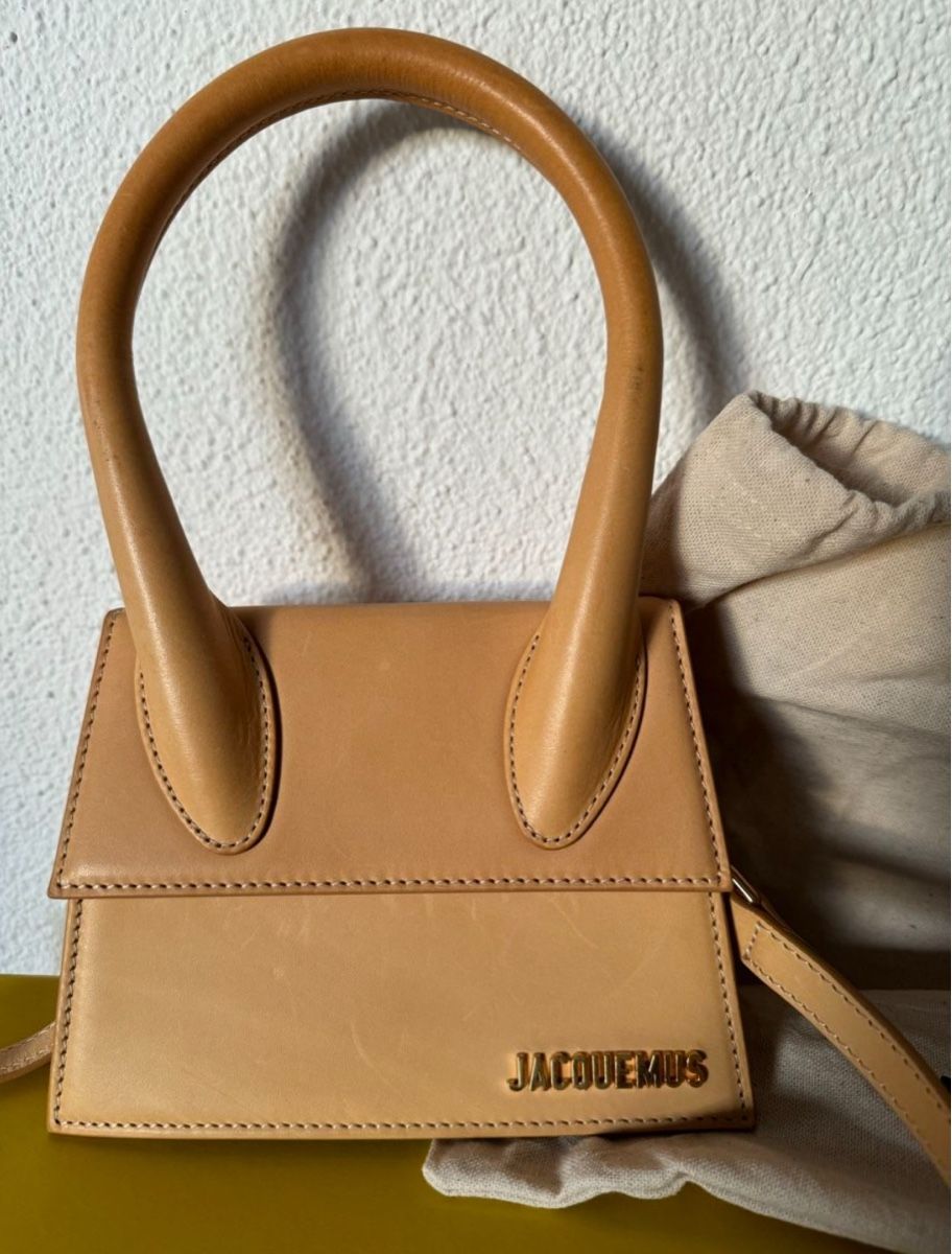 Jacquemus Taschen für Damen: Jacquemus Le Chiquito Moyen Handtasche – Gebraucht aus Luzern von raquel.m 1