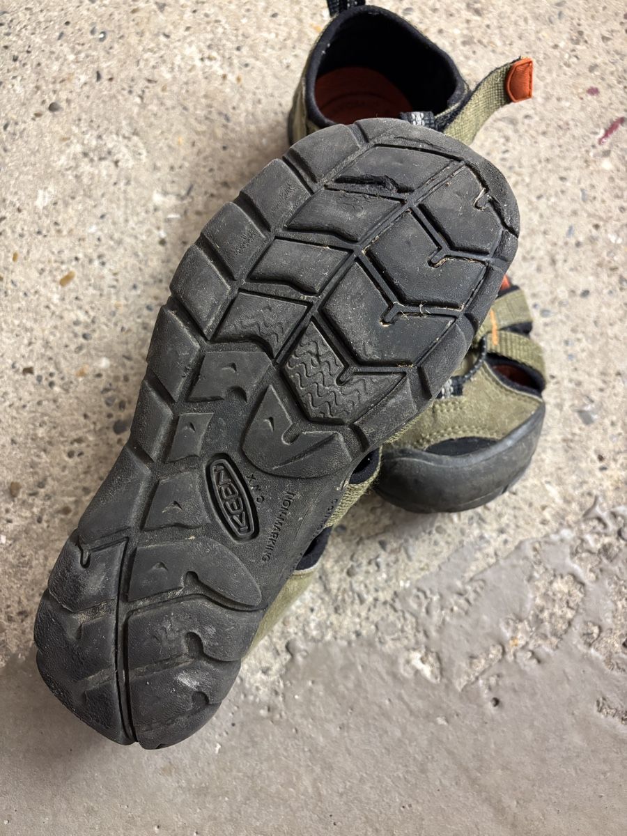 Keen Scarpe per ragazzi: Sandalen KEEN Khaki, Gr. 34  – Usato da Büren an der Aare venduto da Nikito2001 4