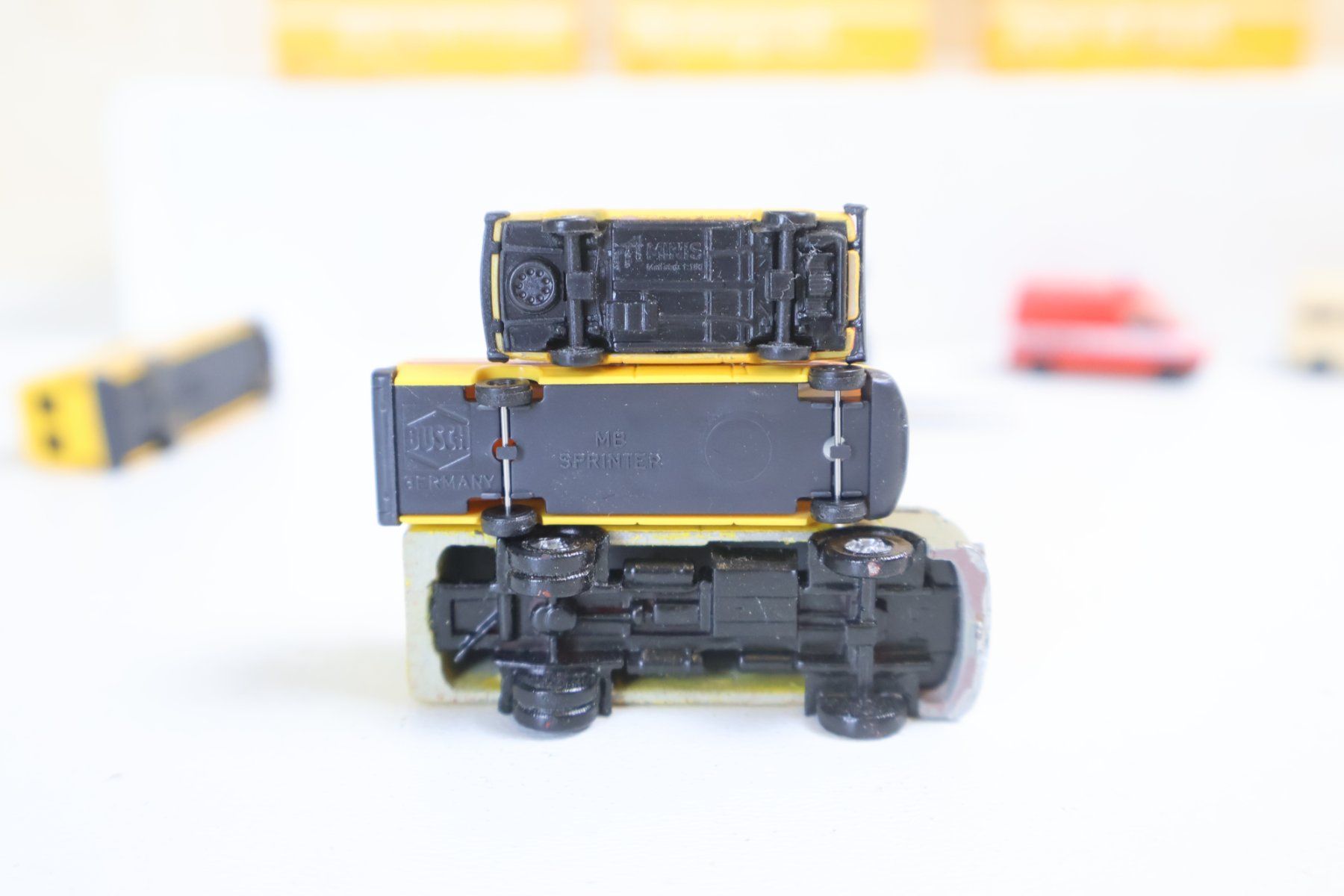Modellini di ferrovie: MINIS & Co viele Post Container & Modellauto Set - Spur N – Usato da Winterthur venduto da Monstera 7