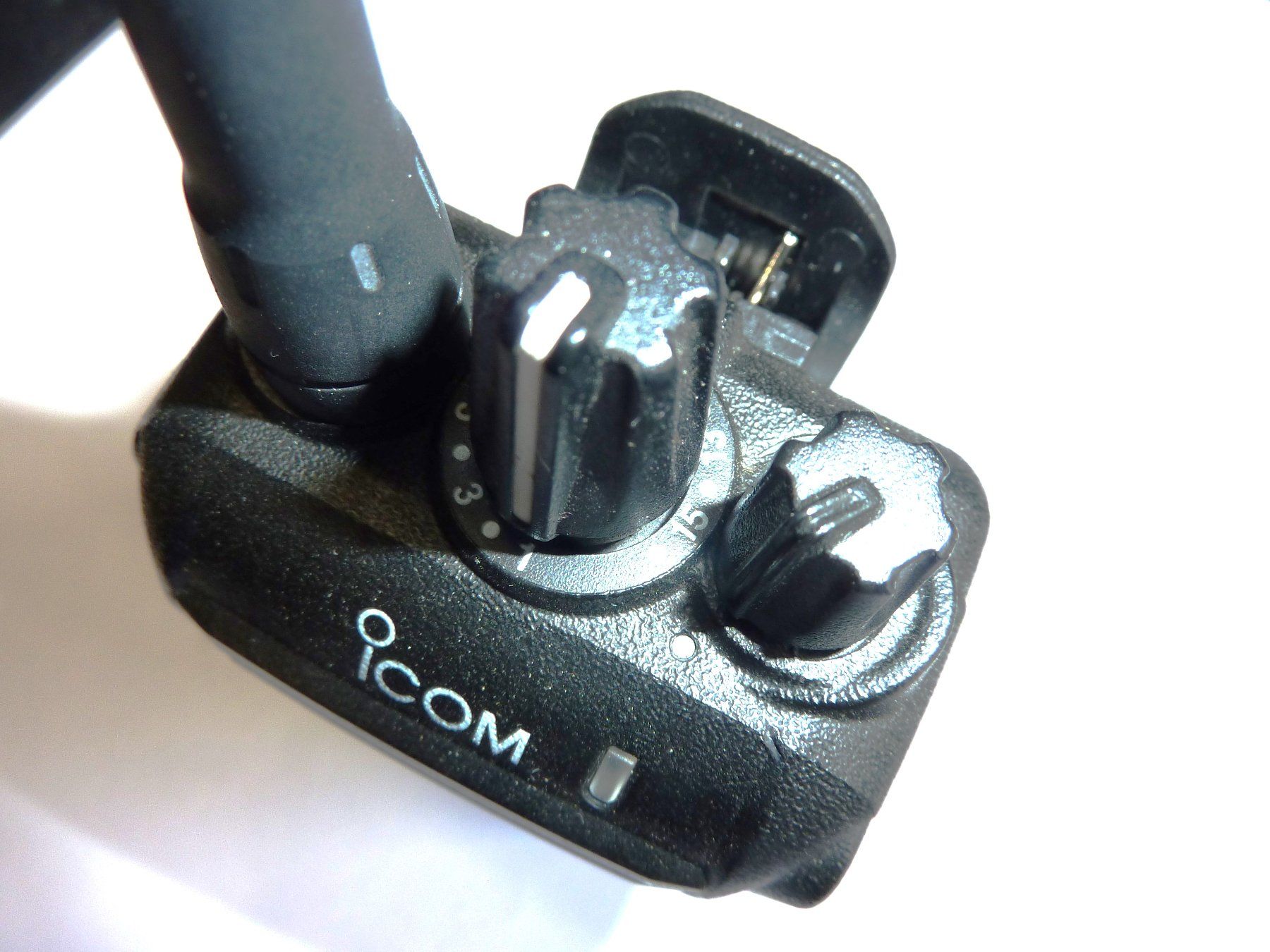 Icom Funktechnik: Funkgerät, Icom IC-F3002, VHF – Gebraucht aus Schliern b. Köniz von Spidi02 2