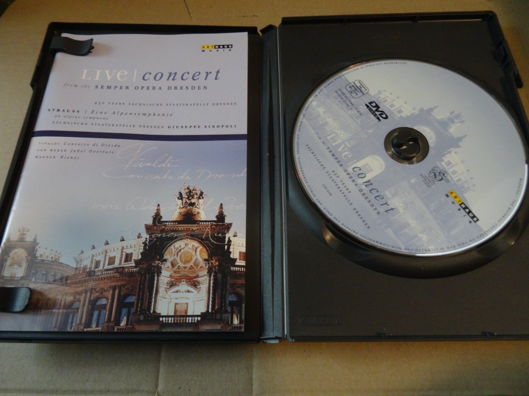 Tutti i DVDs: DVD Live Concert Semperoper Dresden – Usato da Olten venduto da Disc-Ausverkauf 1