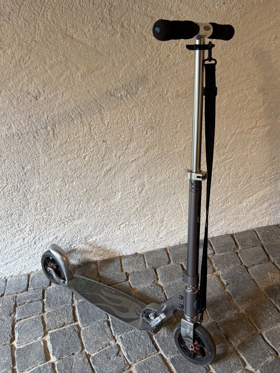Micro Kickboard: Trottinette Micro – Usato da Coppet venduto da ACBL