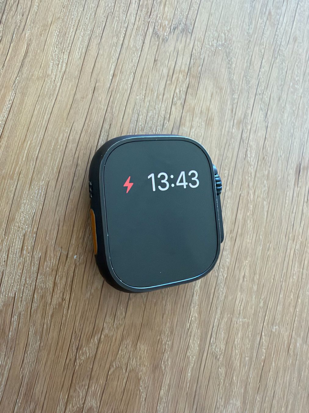 Apple Smartwatch: Apple Watch Ultra 2 – D'occasion à Zürich par zamiduri 5