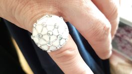Bague 57