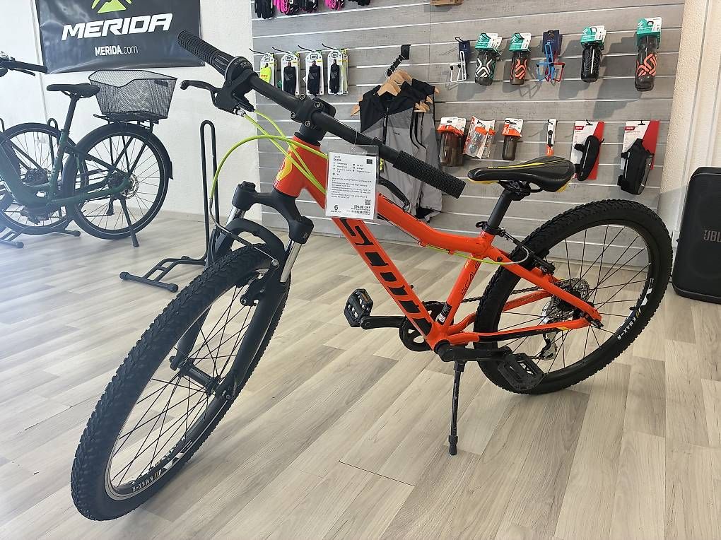 Biciclette: Scott Scale 24" – Usato da Truttikon venduto da Drahteselpflaeg