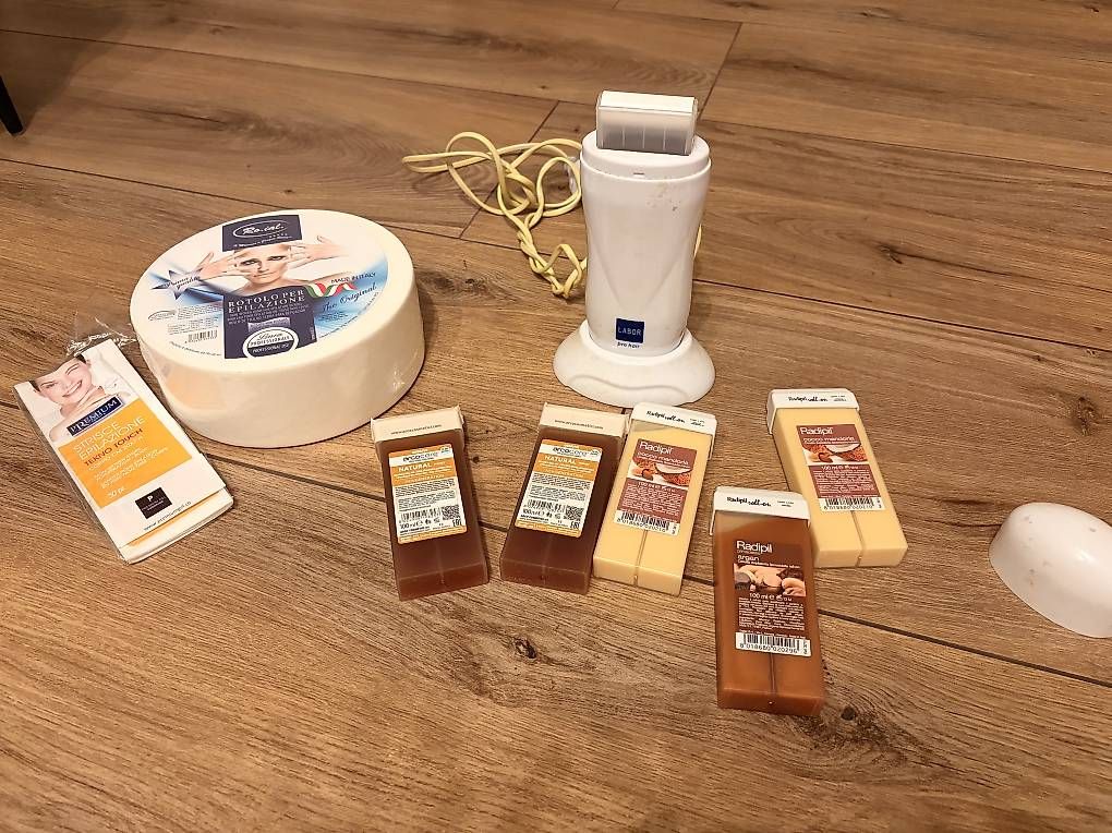Altro per la cura del corpo: Haarwachsset – Usato da Therwil venduto da Simoliveri 1