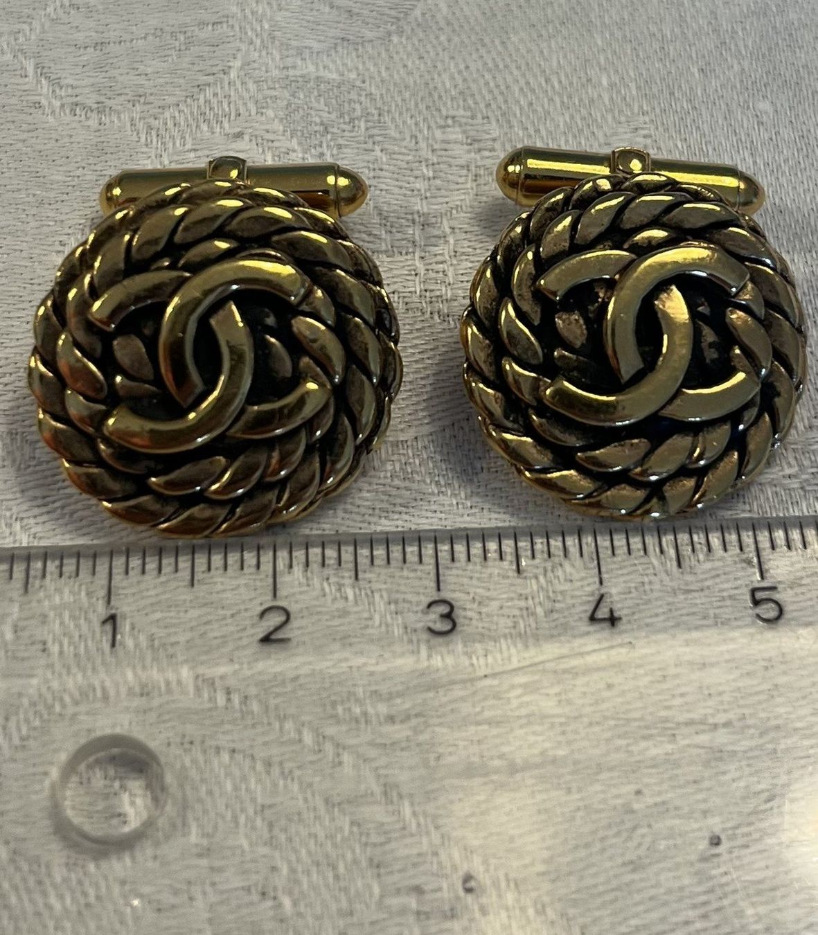 Chanel Boutons de manchette: Chanel vintage Manschettenknöpfe – D'occasion à Wettswil par PeterVoArosa 4
