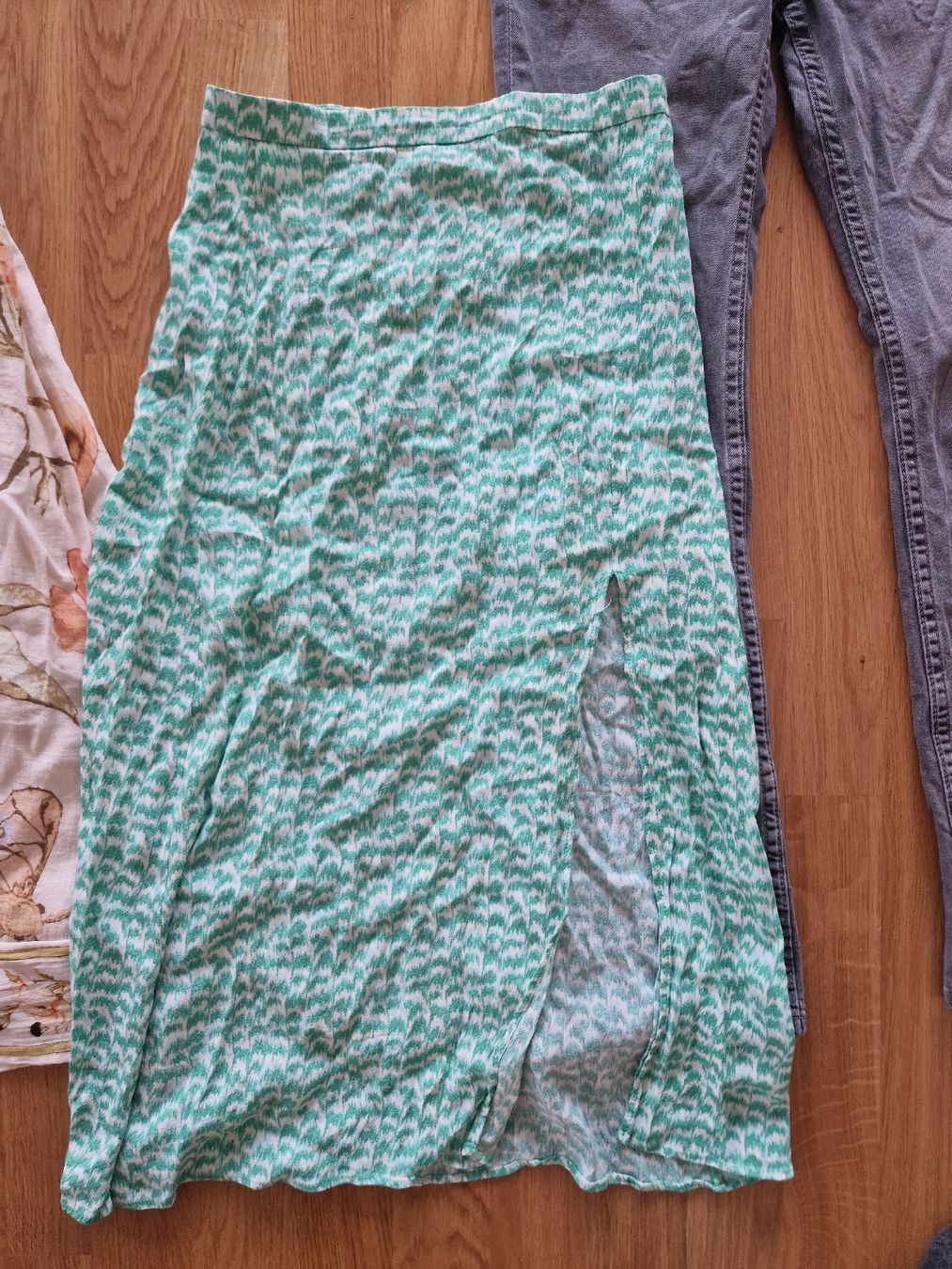 H&M Lotti & Set di vestiti: Kleiderpaket XS – Usato da Zürich venduto da akaebi 2