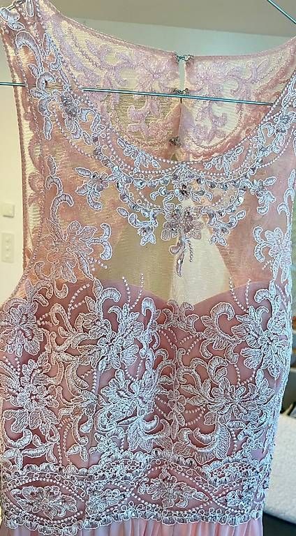 Vestiti: Wunderschönes Abendkleid neuwertig – Usato da Oberrohrdorf venduto da cahuse 3