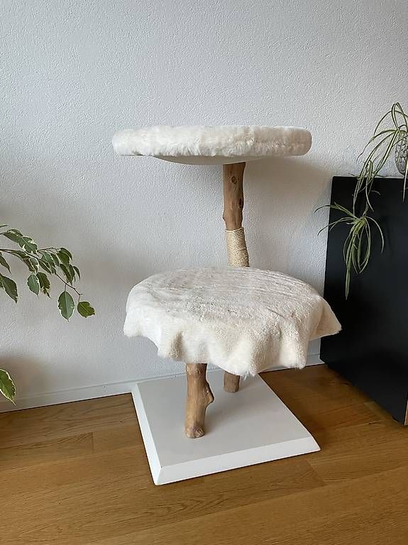 Tiragraffi: Arbre à chat  – Nuovo e nell'imballaggio originale da Crissier venduto da Ste_Lausanne