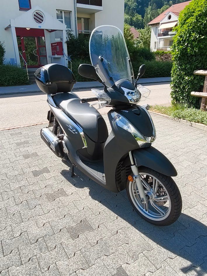Honda Scooter: Honda SH300A, MFK 04.2026, 6600km – Usato da Stallikon venduto da Signs-World 7