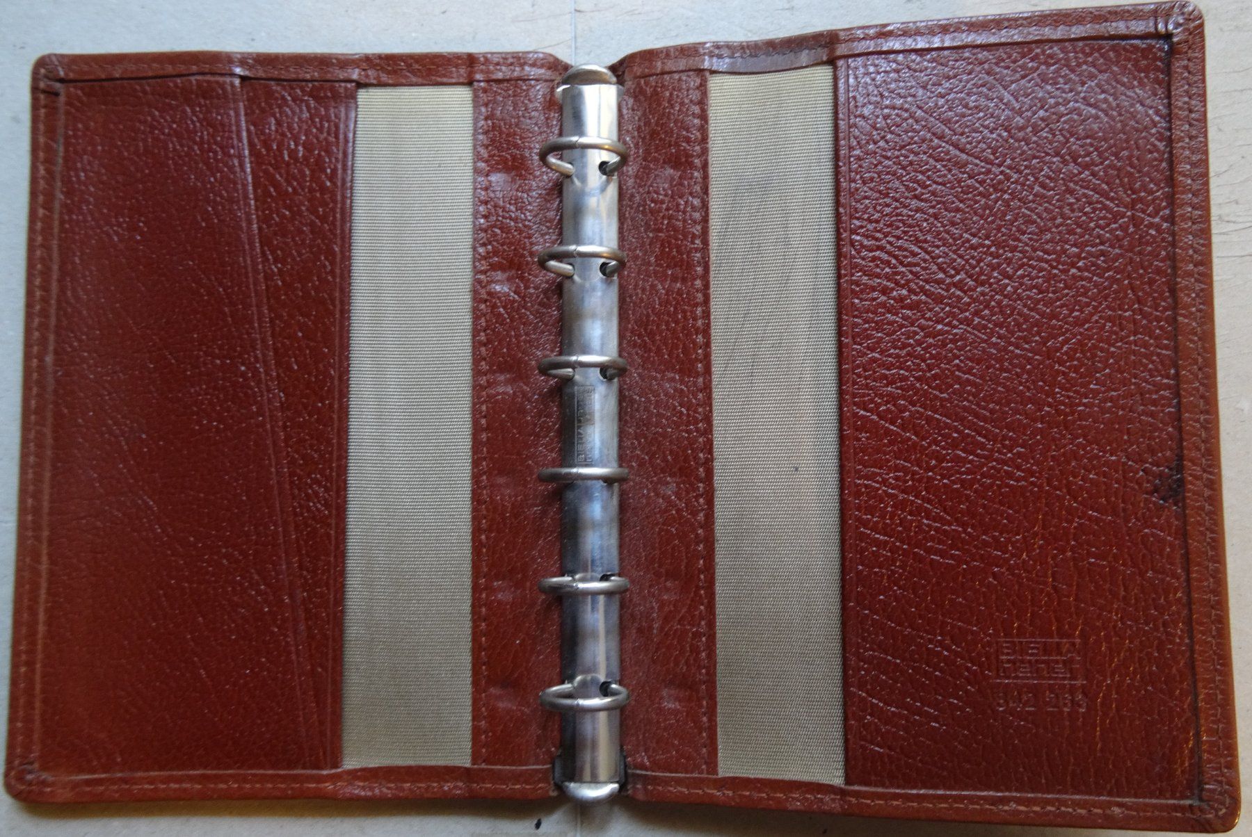 Calendriers: Terminplaner-Etui in Leder – D'occasion à Safnern par Wstussi