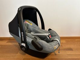 Maxi-Cosi Pebble Plus i-Size  - inkl. IsoFix-Station