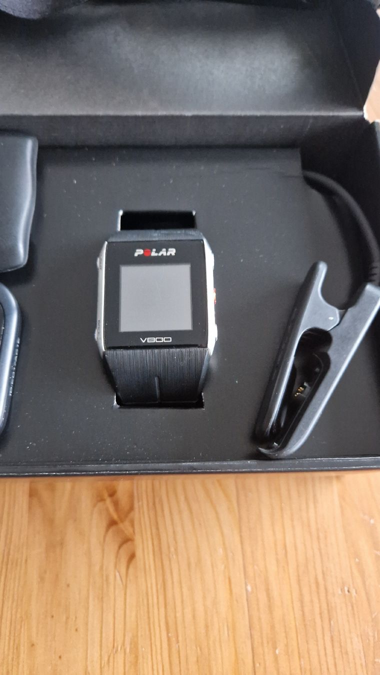 Polar Smartwatch: Polar V800 +Polar H10 Brustgurt – Gebraucht aus Bern von  3