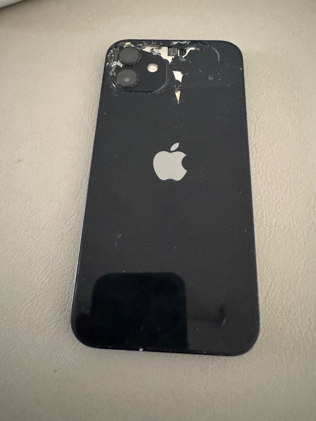 Apple Handys / Smartphones: iPhone 12 – Gebraucht aus Adliswil von Busys 1