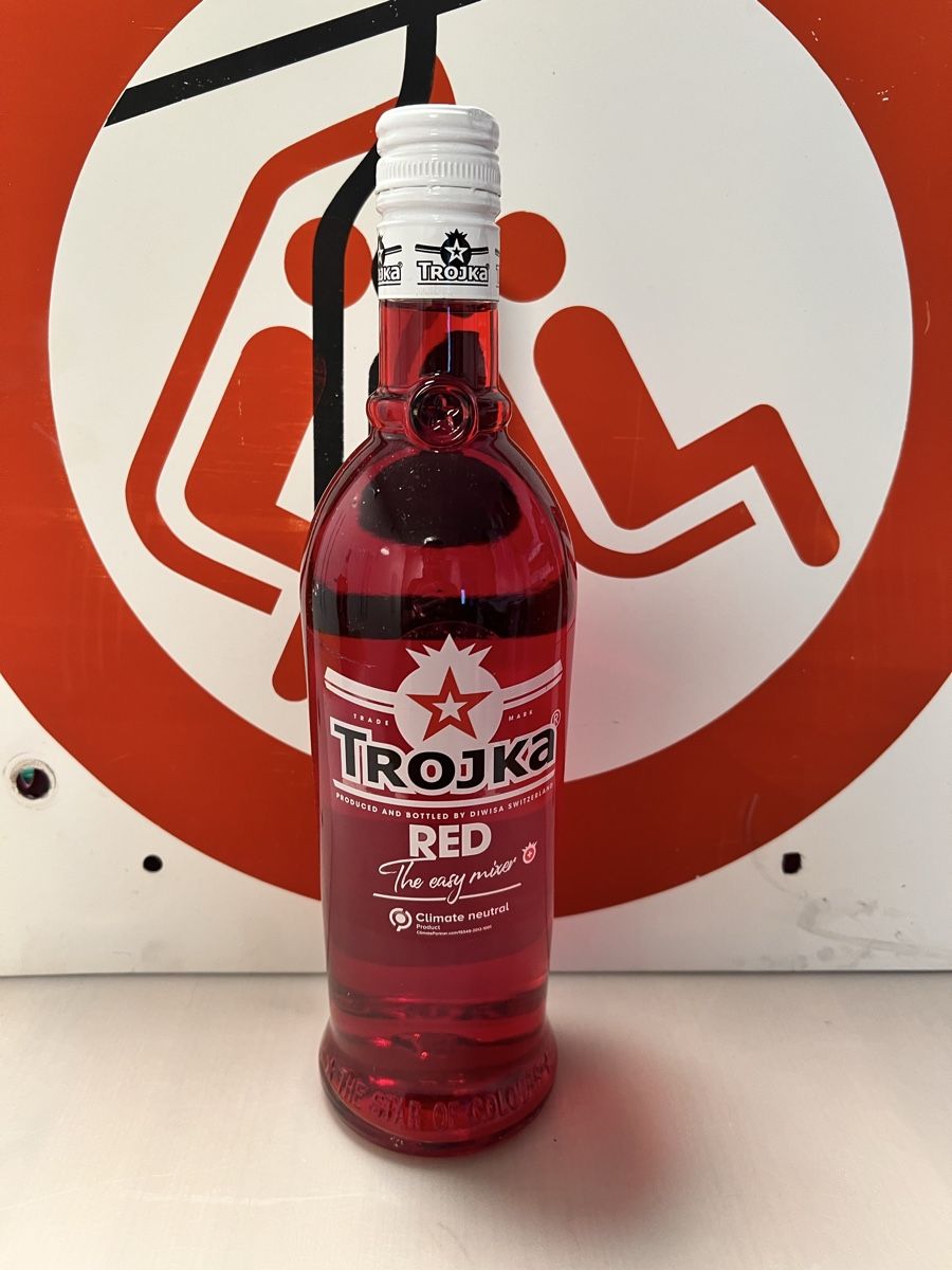 Trojka Bevande alcoliche: Trojka RED Vodka – Nuovo (secondo la descrizione) da Sevelen venduto da Ritiplampi