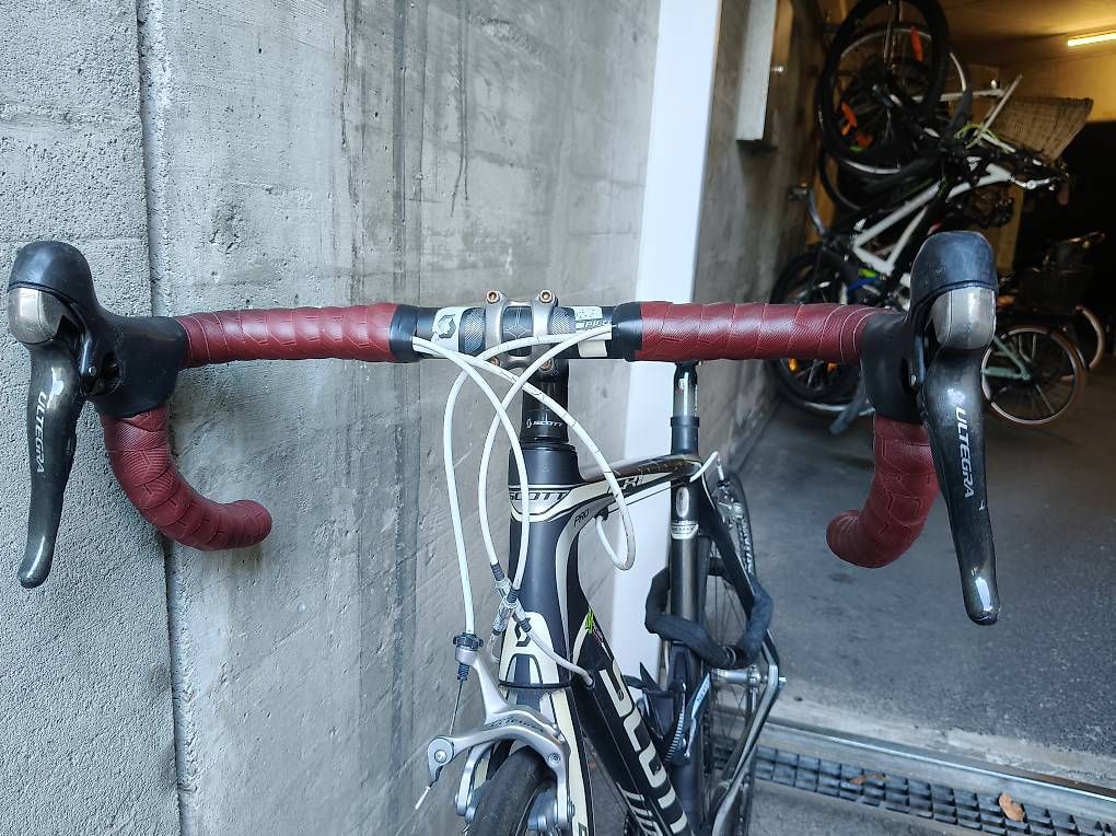 Biciclette: Bici da corsa full carbon – Usato da Locarno venduto da fot_pyb8 2
