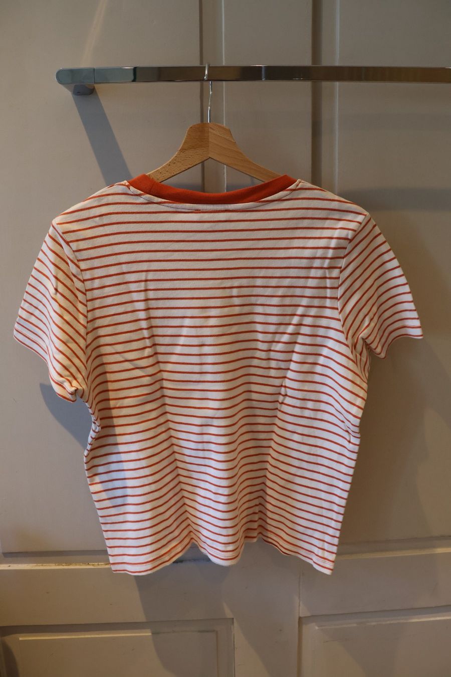 C&A T-shirt: Gestreiftes T-Shirt von C&A – Usato da Winterthur venduto da jul_v9wx 2