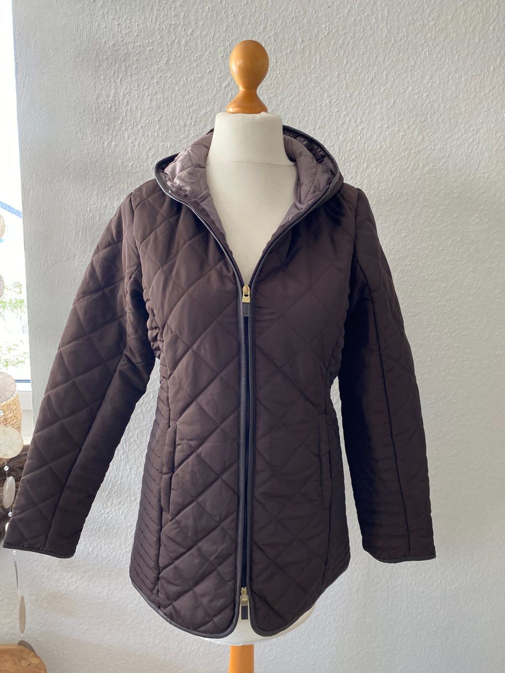 Giacche: Steppjacke mit Kapuze in Gr.36 – Nuovo (secondo la descrizione) da Stetten SH venduto da bijoux18 1