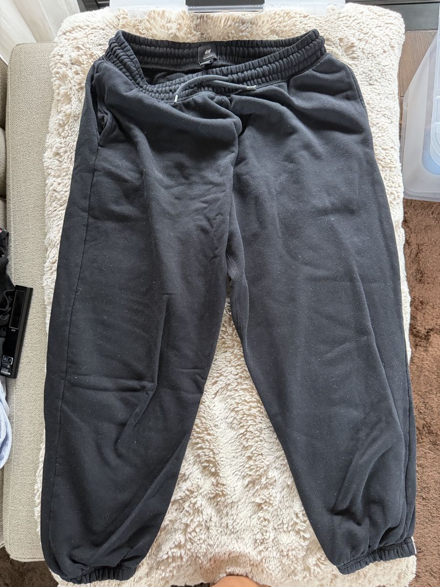 Lotti di vestiti: 3 Paar Jogginghosen – Usato da Freienbach venduto da dan_9rjy 8