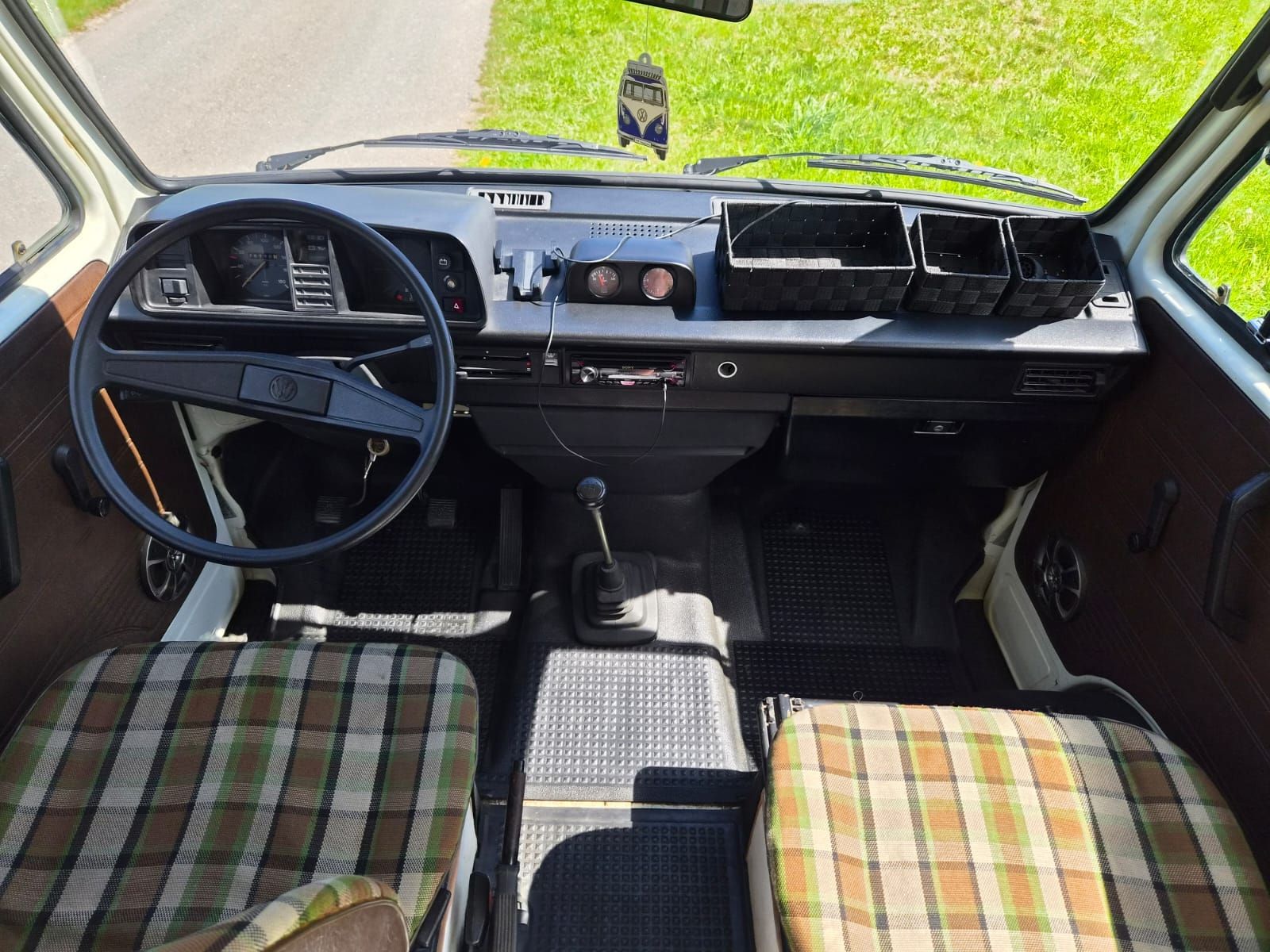 VW Véhicules de camping: VW T3 Bus mit original Campingausbau – D'occasion à Doppleschwand par job_j6c6 4