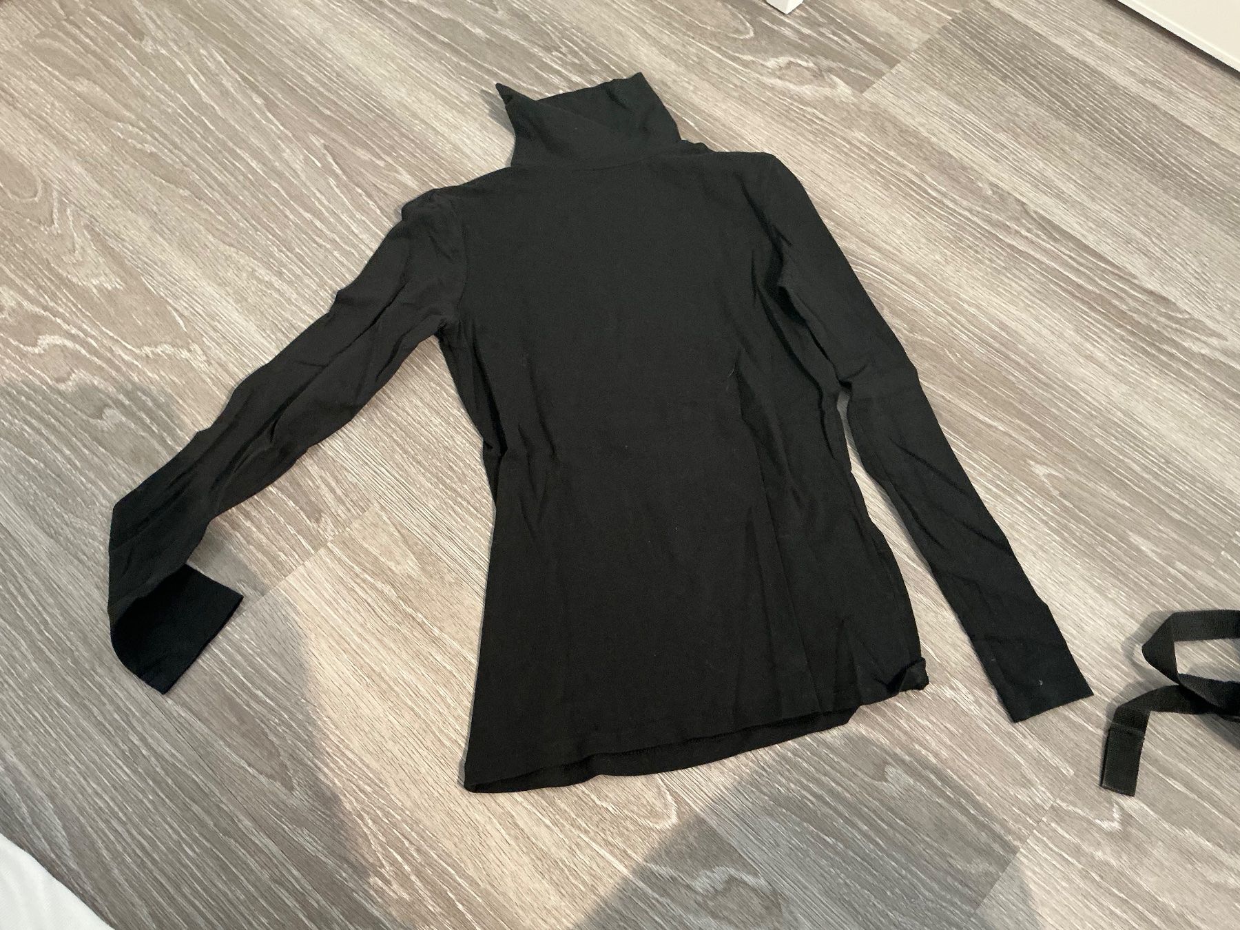Pulls & Sweat-shirts: Rollkragenpullover schwarz langarm Gr.38 – D'occasion à Würenlos par Starceve