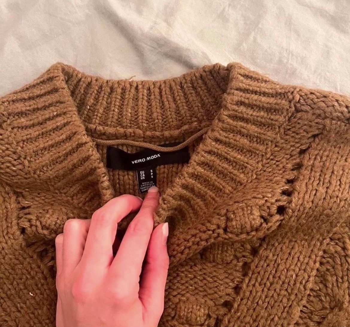 Maglioni & Felpe: Strickpullover Vero Moda braun Zopfmuster Grösse S – Usato da Vaduz venduto da fit2u 3