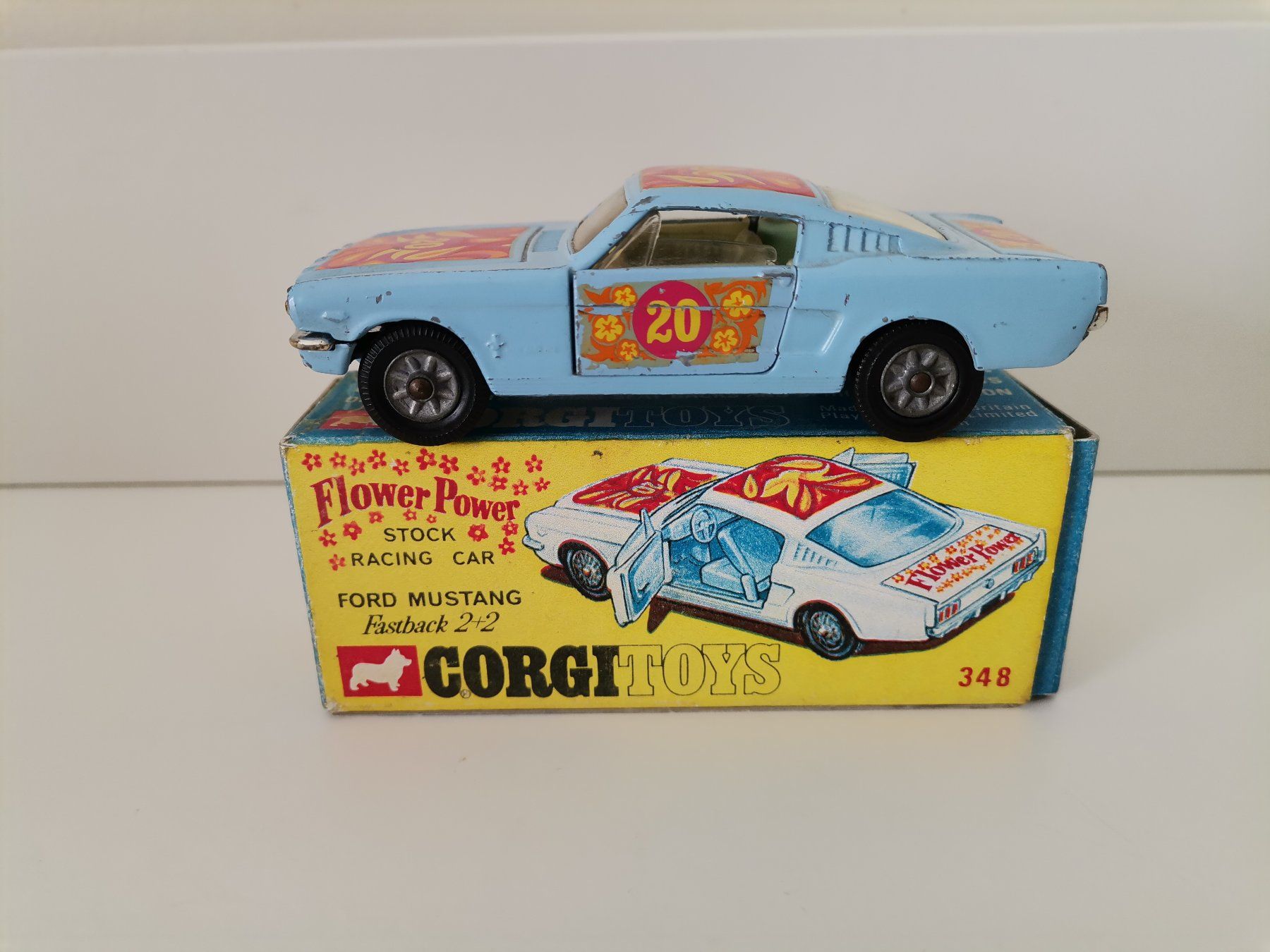 Corgi Toys Modellini d'auto: Corgi Ford Mustang Fastback Flower Power référence no 348 – Usato da Onex venduto da Neimad7