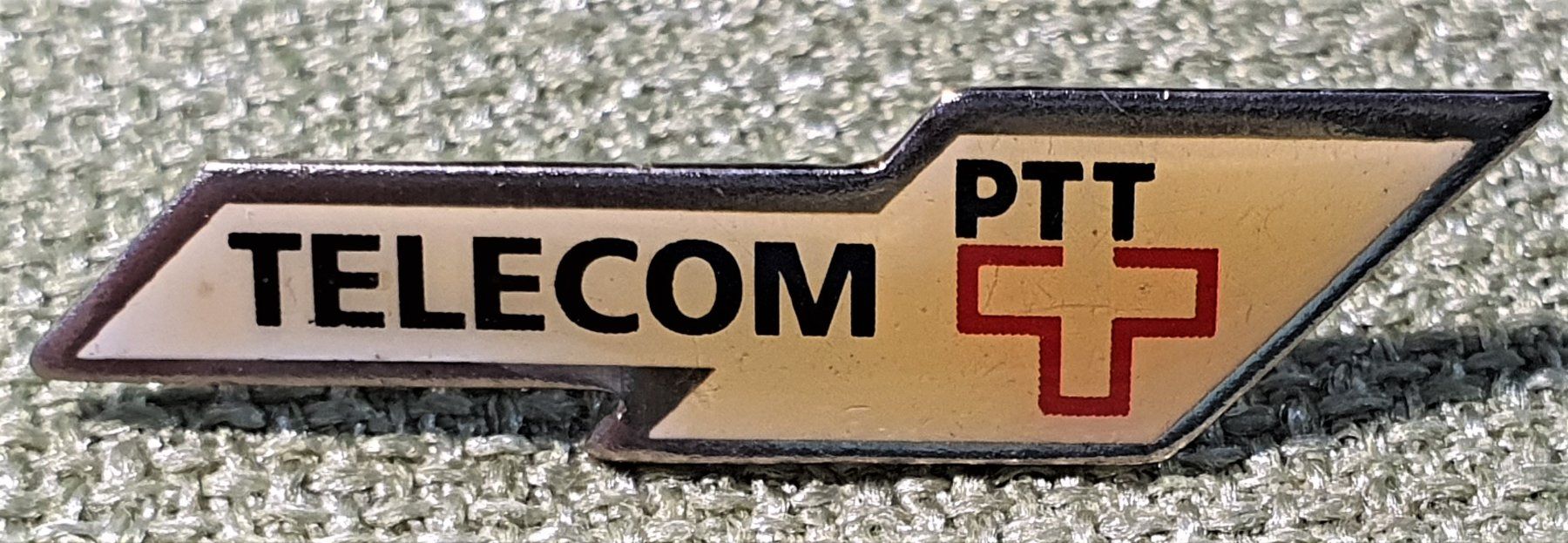 Placchette & Badge: O601 - Pin PTT Telecom Logo klein – Usato da Reinach BL venduto da Boston-Verkauf