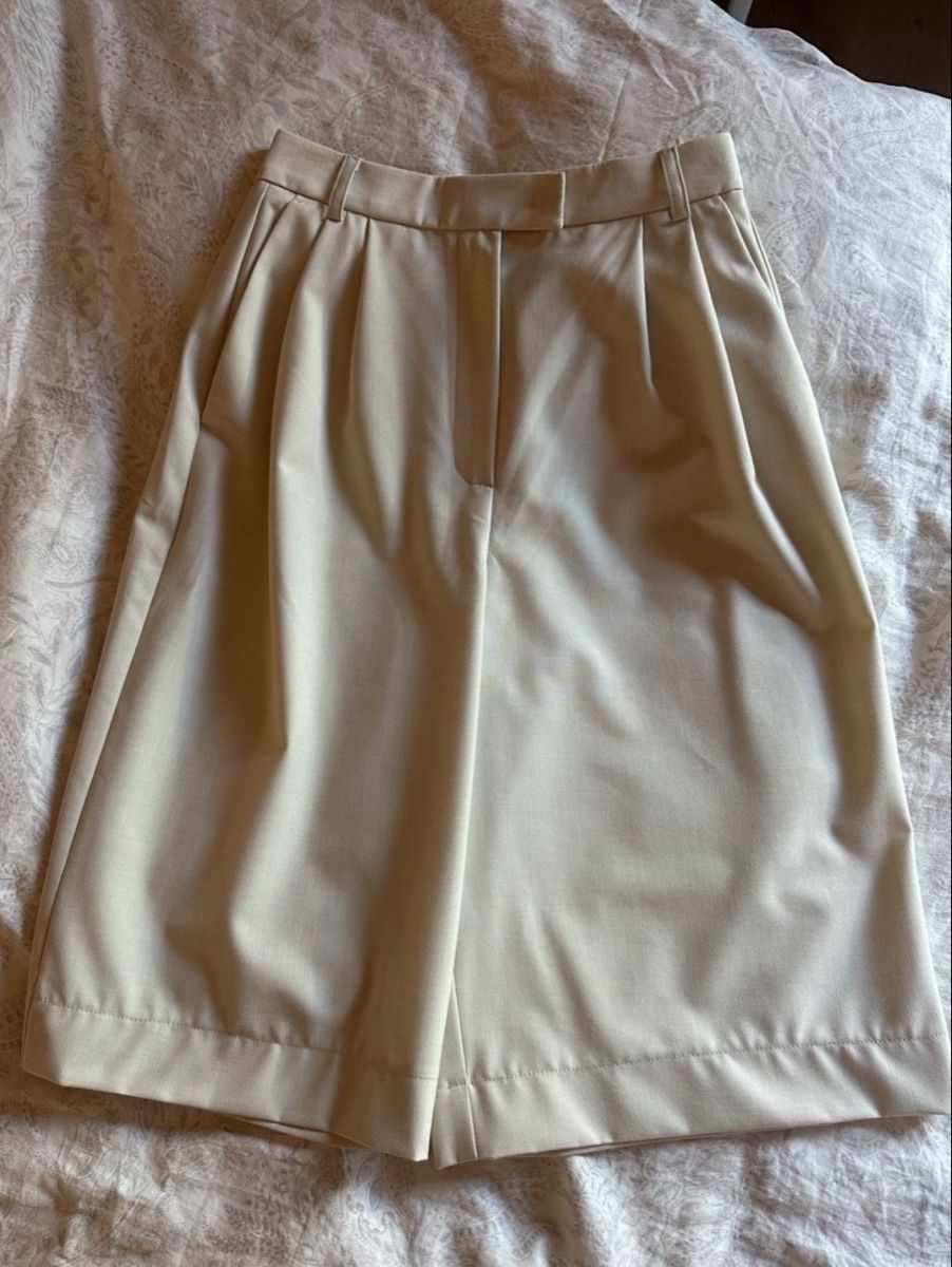 Lotti di vestiti: Clothes box – Usato da Pfäffikon SZ venduto da MarieEdh 9