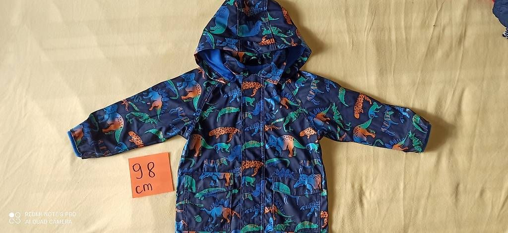 Vestes & Manteaux: Regenjacke Kind Gr 92-98 cm – D'occasion à Kriens par opo_p5p6