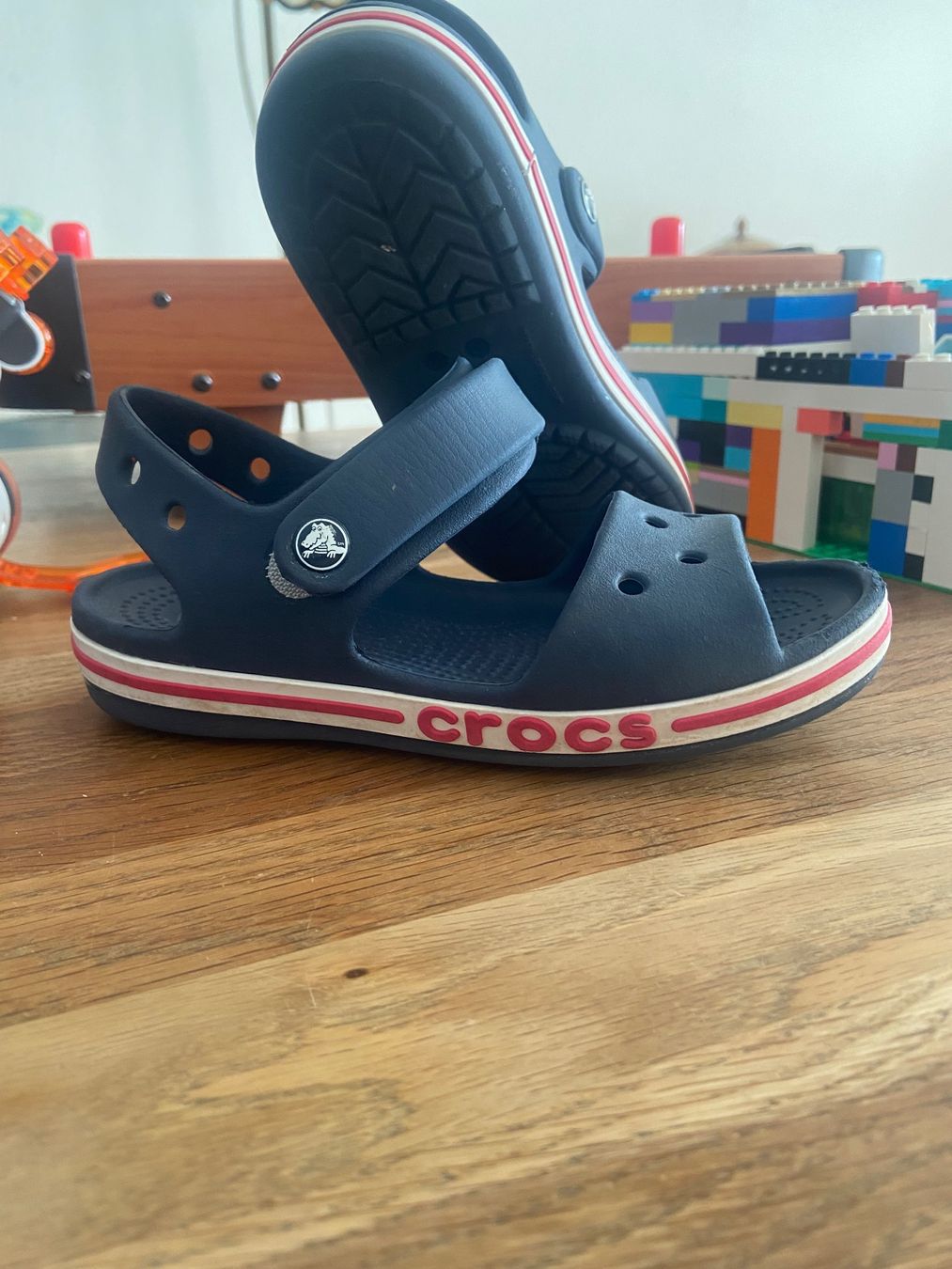 Crocs Scarpe per ragazzi: Crocs Sandalen, Gr. C13 = 30/31, blau – Usato da Bassersdorf venduto da och_928l