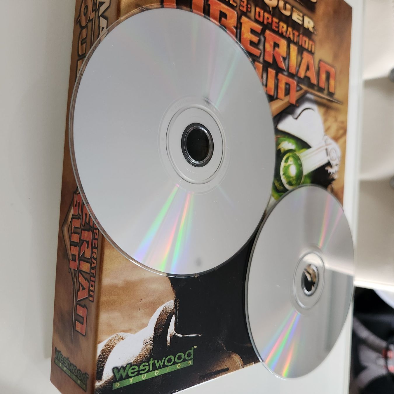 Giochi: Command & Conquer Tiberian Sun Big Box komplett CDs wie Neu – Usato da Altendorf venduto da keskomat 6