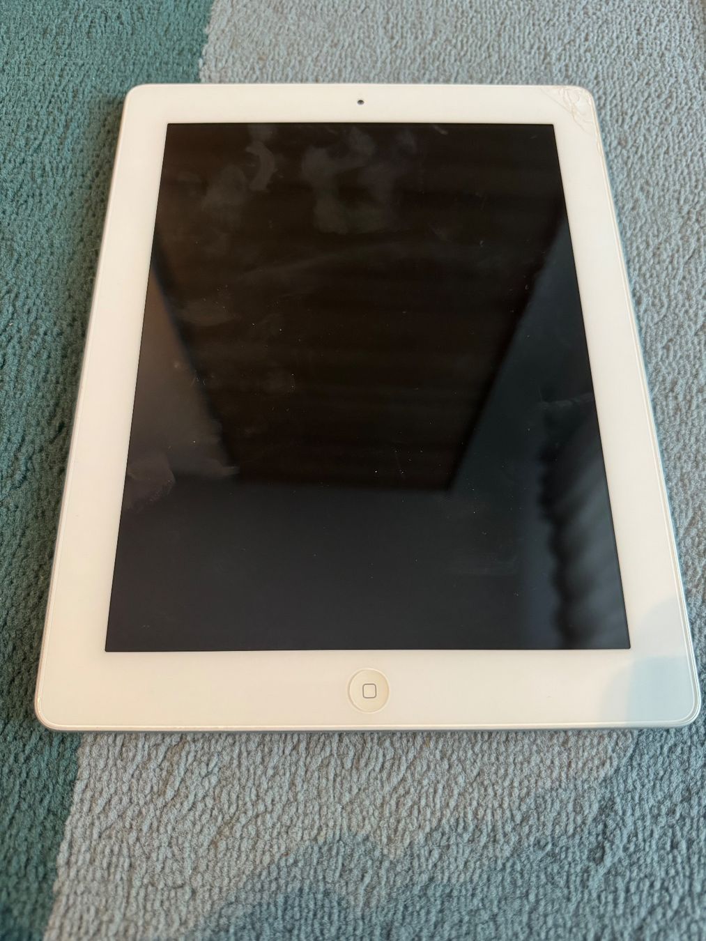 Apple Tablettes PC: iPad 2 Generation – Défectueux à Adliswil par Busys