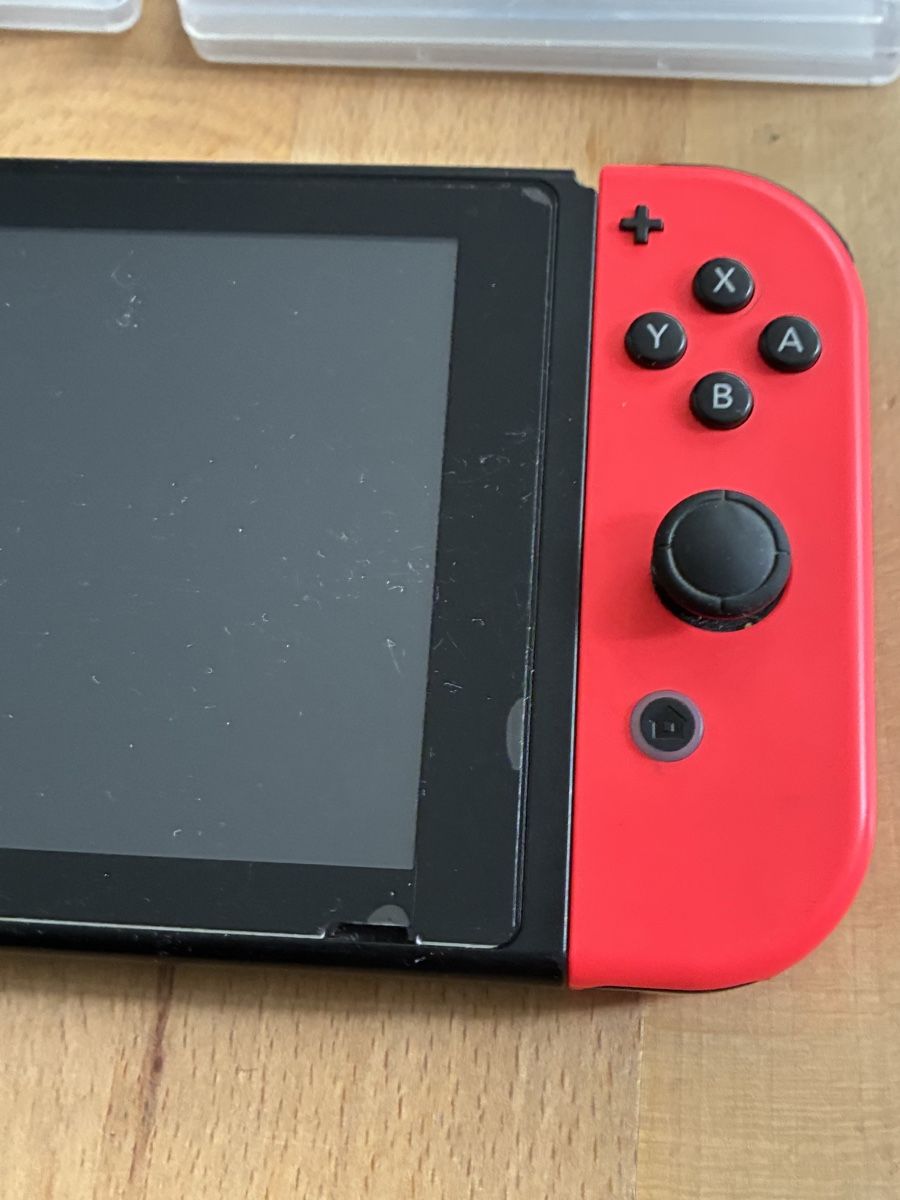 Nintendo Konsolen: Nintendo Switch mit Zubehör  – Gebraucht aus Zürich von Alpina10 2