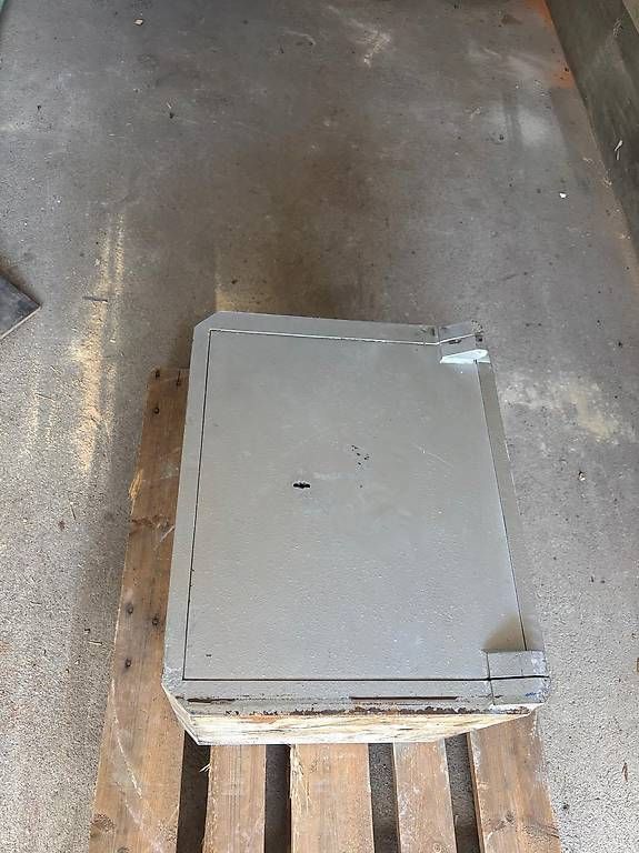 Coffre-fort: Tresor / Safe ca. 250 kg  abschliessbar – D'occasion à Neuenkirch par Braim9