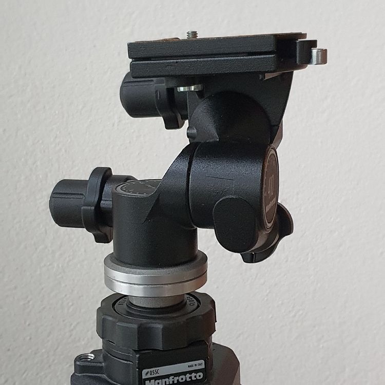 Manfrotto Stativkopf Getriebeneiger 410 mit Platte und Waage Kaufen