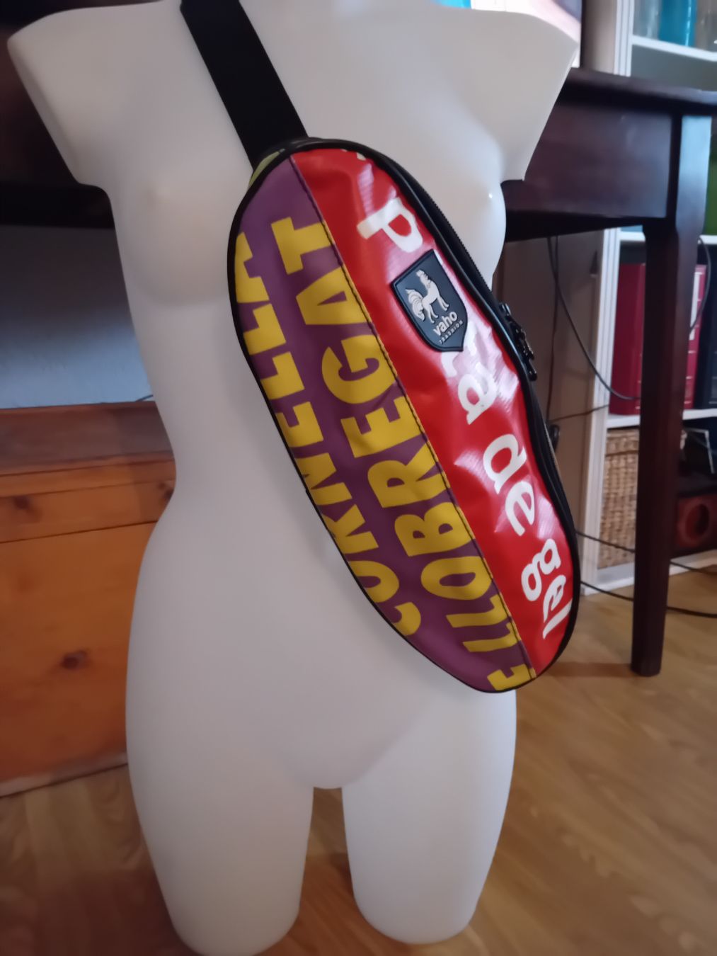 Taschen: VAHO trashion borsa banana – Gebraucht aus Biasca von Old_6blh 3