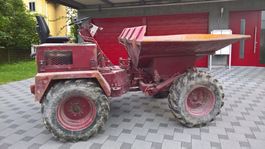 Dumper Muldenkipper mit Dreiseitenkipper und Vierradantrieb
