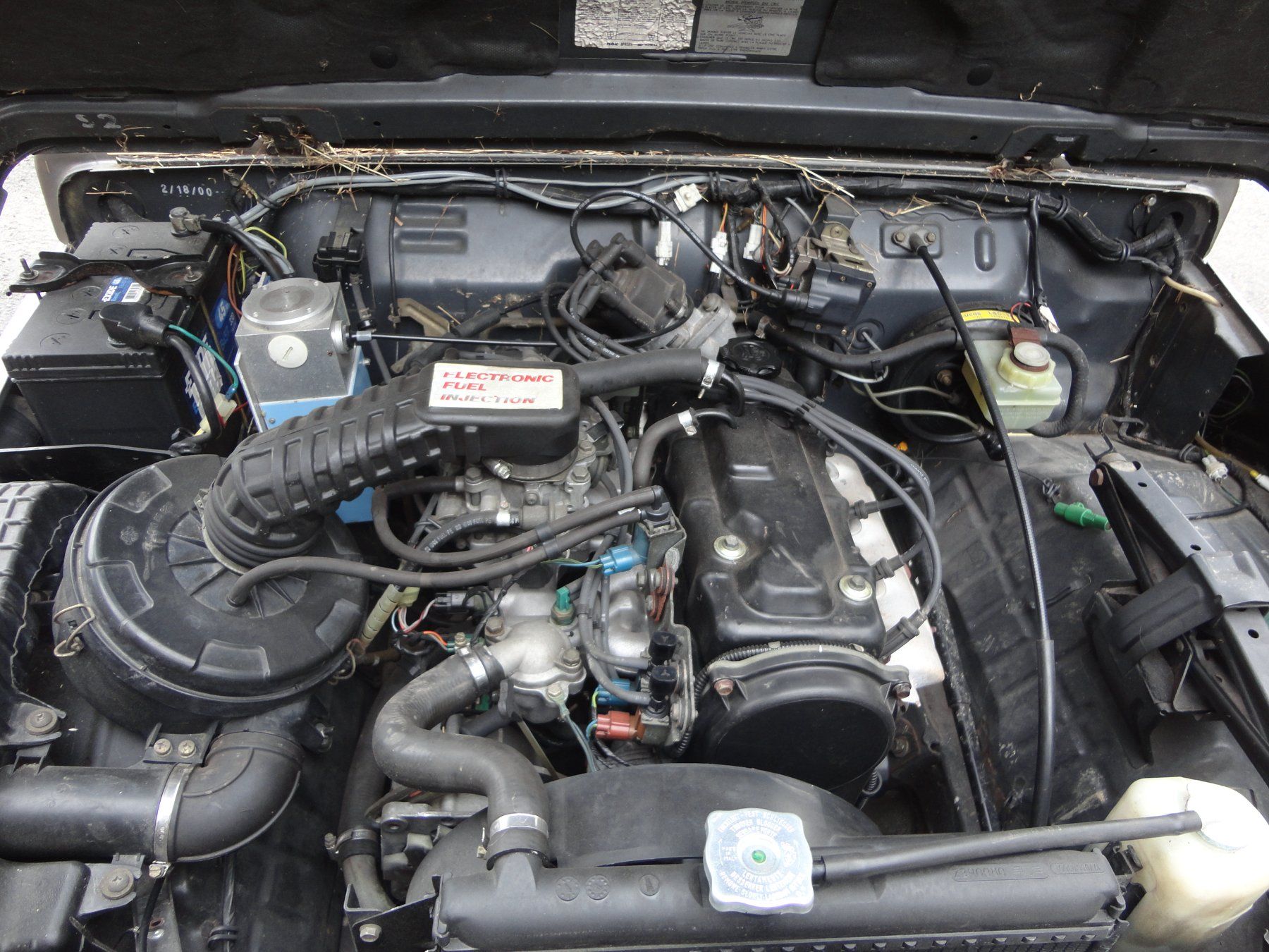 Suzuki Automobili: Suzuki Samurai 1.3i  30Km/h – Usato da Brittnau venduto da Tulile 7
