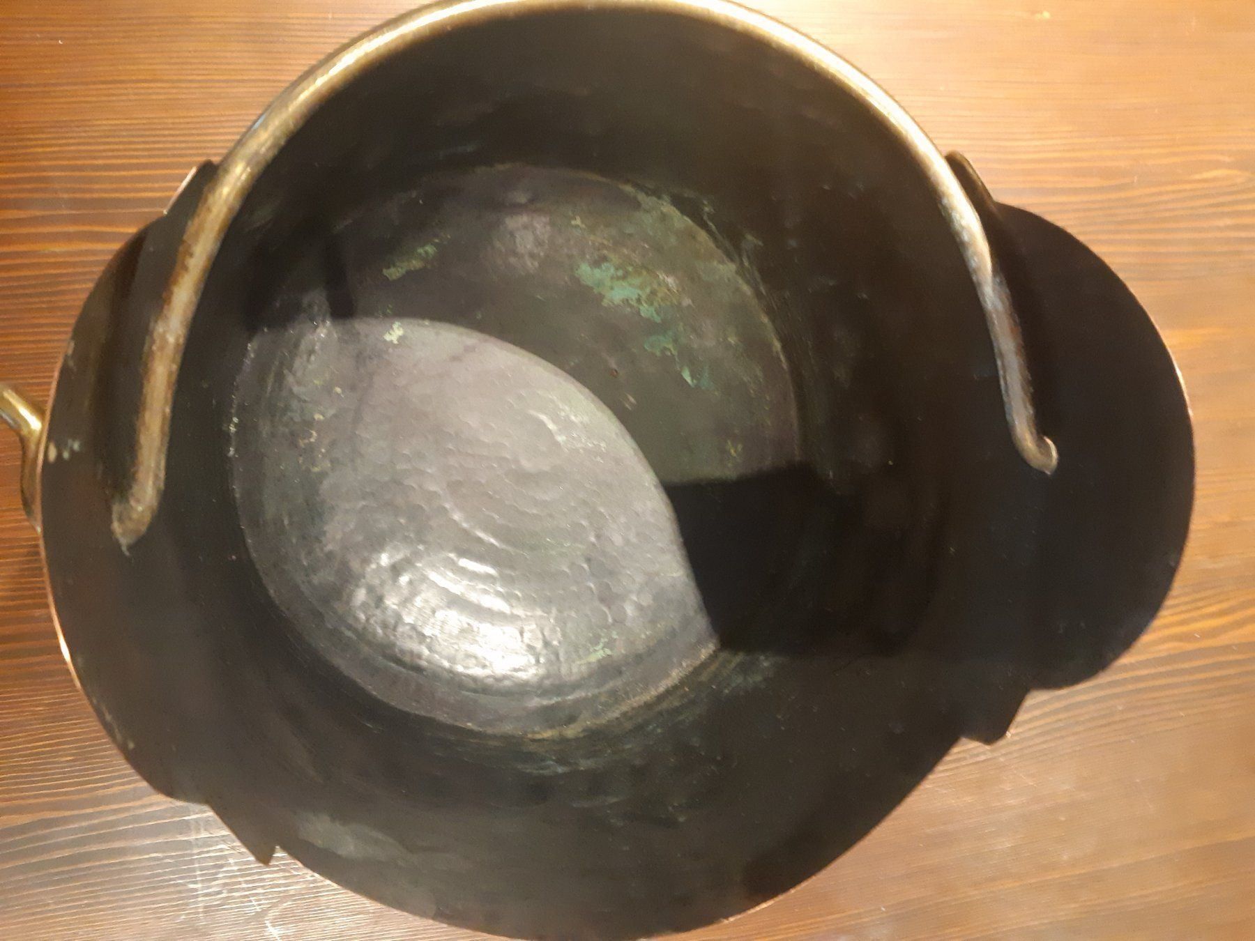 Pots de fleurs: Kupertopf mit Messing – D'occasion à Grindelwald par carro5 5