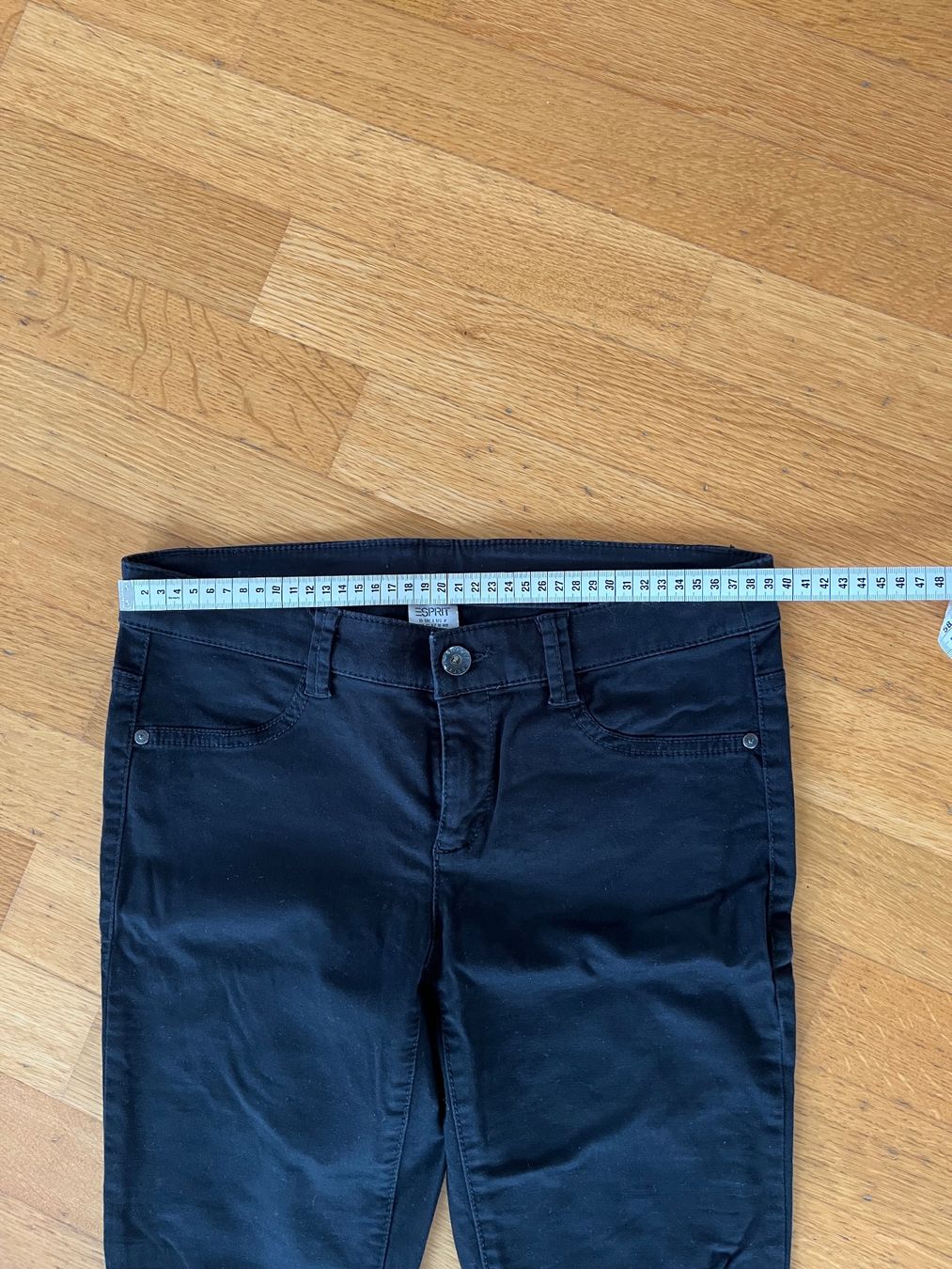 Esprit Jeans: Schicke Esprit Jeans, Gr. 38, schwarz – Usato da Kreuzlingen venduto da zwergli05 1