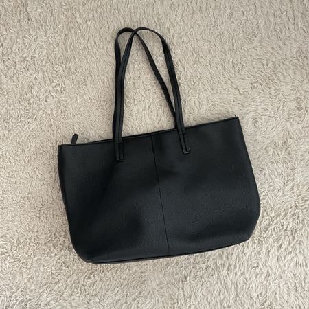 Schwarze Damen Handtasche Kunstleder gut erhalten